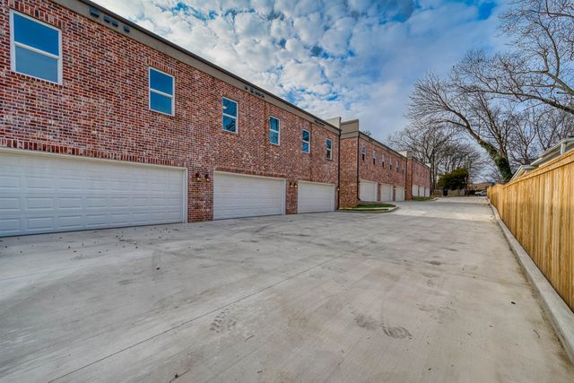 296 E WASHINGTON AVE, Covington, TN 38019