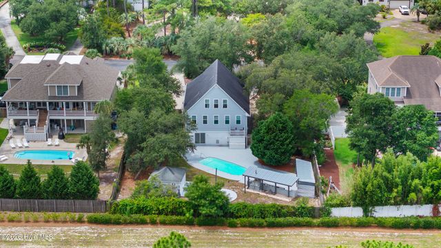 8915 Shipwatch Drive, Wilmington, NC 28412