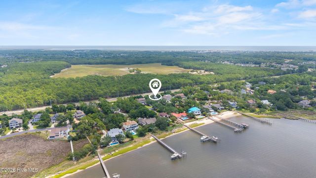 8915 Shipwatch Drive, Wilmington, NC 28412