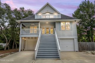 8915 Shipwatch Drive, Wilmington, NC 28412