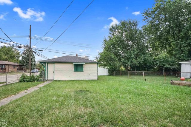 578 Belton Street, Garden City, MI 48135
