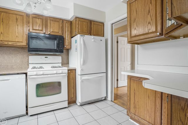 578 Belton Street, Garden City, MI 48135