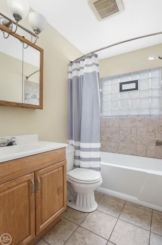 578 Belton Street, Garden City, MI 48135