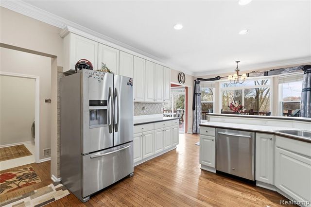 4337 Meadowbrook Court, Grand Blanc, MI 48439