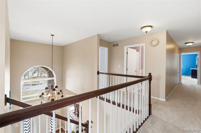 4337 Meadowbrook Court, Grand Blanc, MI 48439