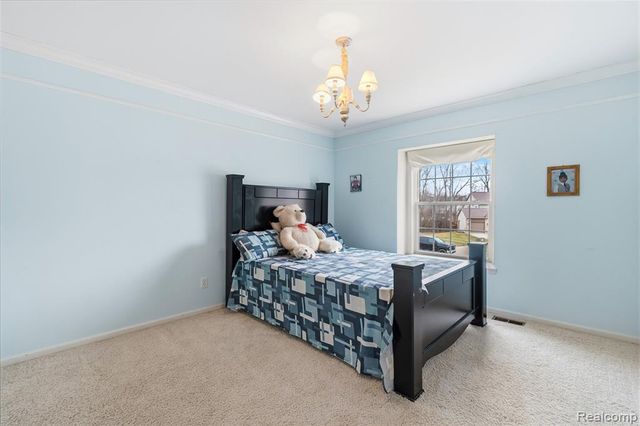 4337 Meadowbrook Court, Grand Blanc, MI 48439