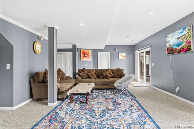 4337 Meadowbrook Court, Grand Blanc, MI 48439