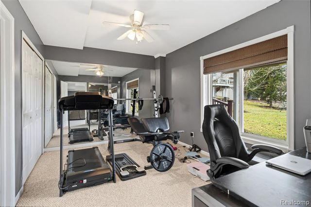 4337 Meadowbrook Court, Grand Blanc, MI 48439