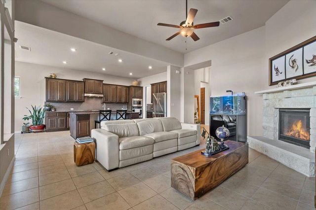 6705 Destination WAY, Jonestown, TX 78645