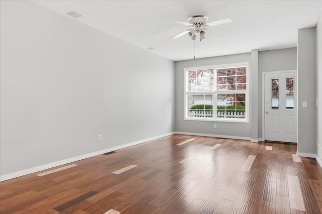 18902 96th Place N, Maple Grove, MN 55311