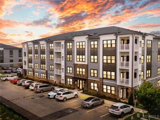 3700 Maze Runner Dr Unit#104, Midlothian, VA 23112