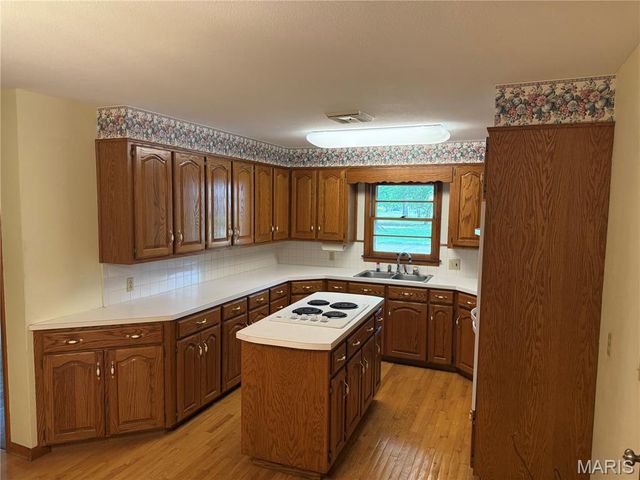 310 Powers Avenue, Sikeston, MO 63801