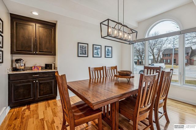 2005 S 182nd Avenue Circle, Omaha, NE 68130