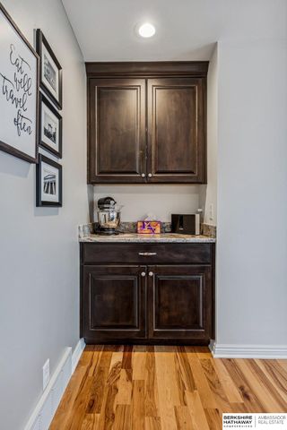 2005 S 182nd Avenue Circle, Omaha, NE 68130