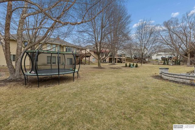 2005 S 182nd Avenue Circle, Omaha, NE 68130