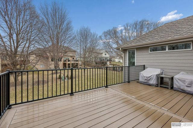 2005 S 182nd Avenue Circle, Omaha, NE 68130
