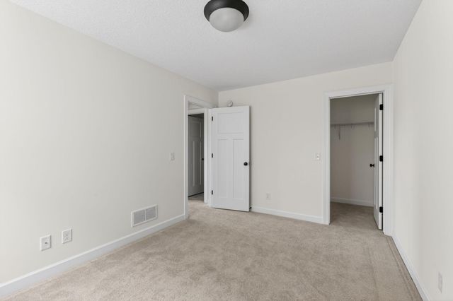 12989 Bauer Dr N, Champlin, MN 55316
