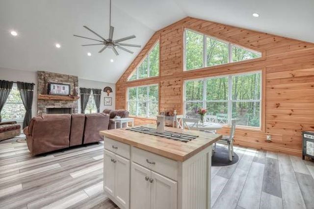 478 Flat Top Road, Blairsville, GA 30512