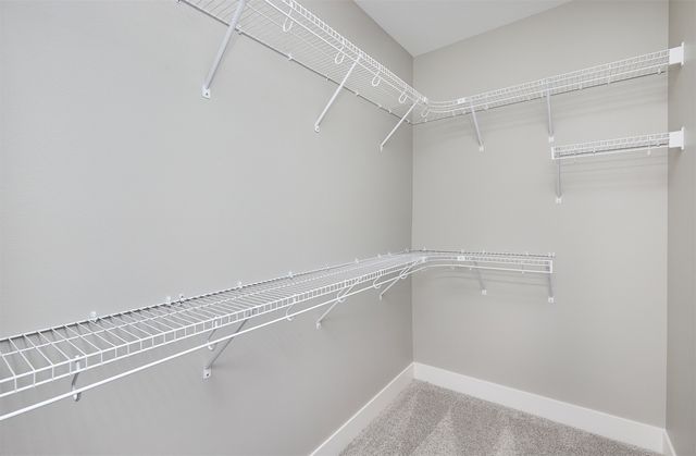 9669 Crestview Drive, West Des Moines, IA 50266