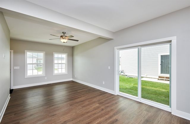 9669 Crestview Drive, West Des Moines, IA 50266