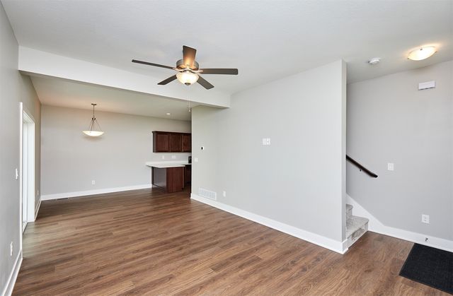 9669 Crestview Drive, West Des Moines, IA 50266