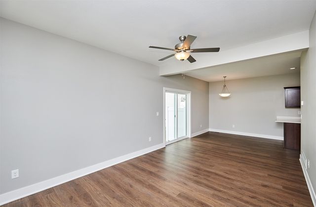 9669 Crestview Drive, West Des Moines, IA 50266