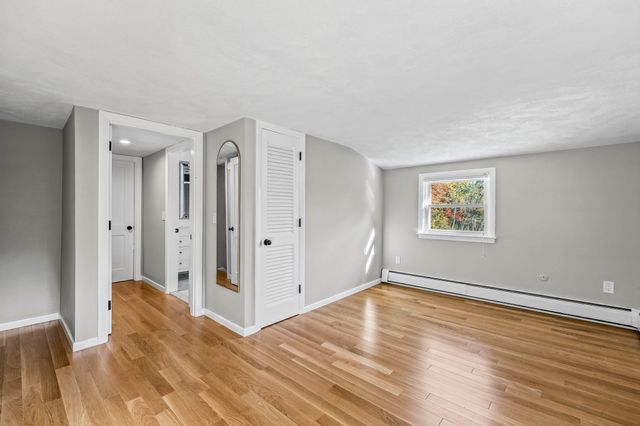 178 Central Ave, Dedham, MA 02026