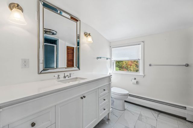 178 Central Ave, Dedham, MA 02026