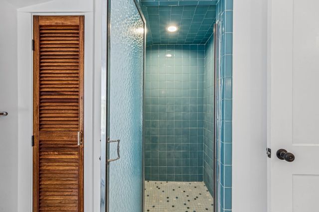 178 Central Ave, Dedham, MA 02026