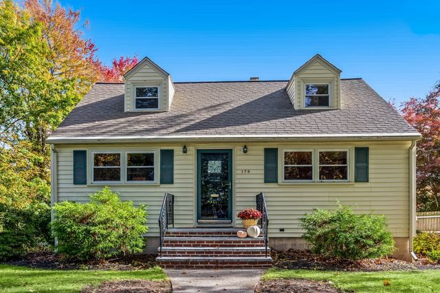 178 Central Ave, Dedham, MA 02026