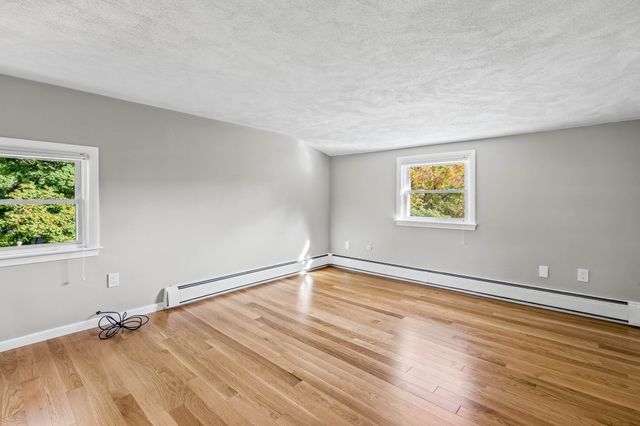178 Central Ave, Dedham, MA 02026