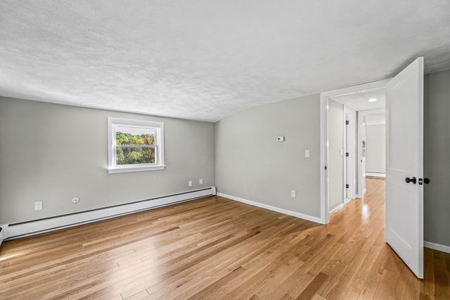 178 Central Ave, Dedham, MA 02026