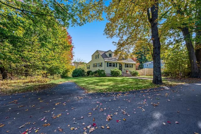 178 Central Ave, Dedham, MA 02026