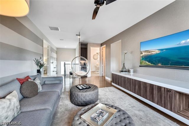 13539 Mandarin CIR, Naples, FL 34109