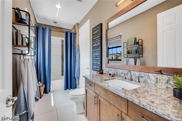 13539 Mandarin CIR, Naples, FL 34109