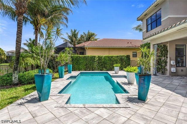 13539 Mandarin CIR, Naples, FL 34109