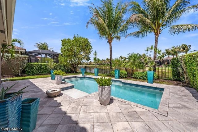 13539 Mandarin CIR, Naples, FL 34109