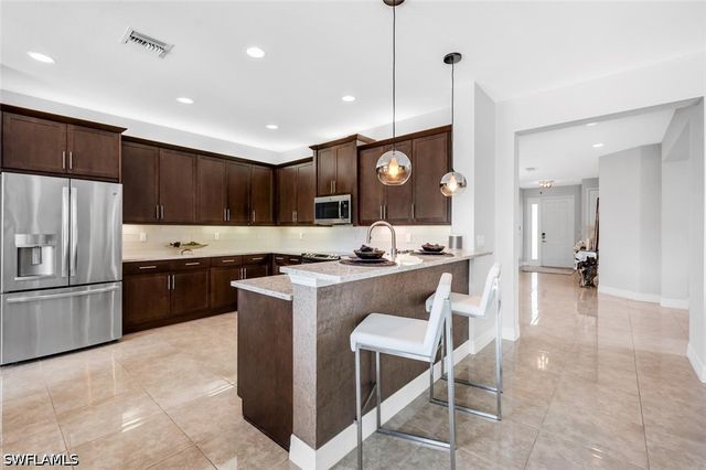 13539 Mandarin CIR, Naples, FL 34109