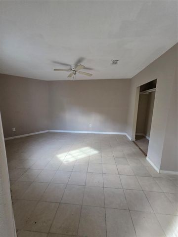 1014 Graham Drive I3, Tomball, TX 77375
