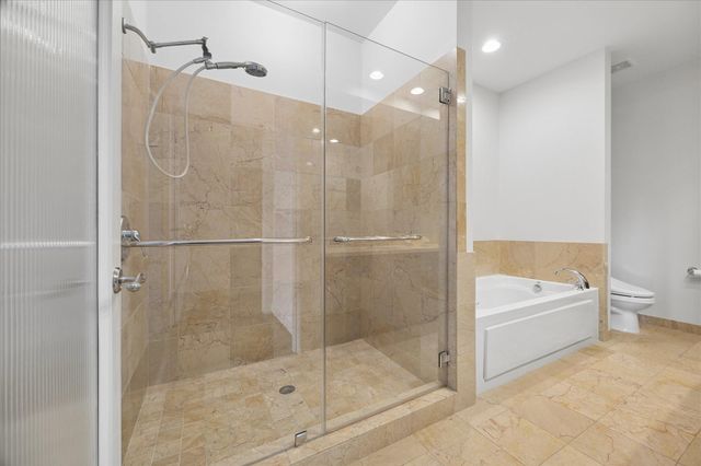 5005 Hidalgo Street 210, Houston, TX 77056
