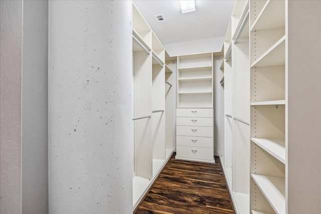 5005 Hidalgo Street 210, Houston, TX 77056
