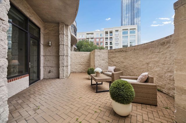 5005 Hidalgo Street 210, Houston, TX 77056