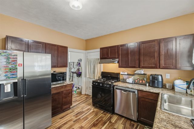 516 S Front Street, Belding, MI 48809