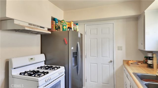 29751 Cromwell, Val Verde, CA 91384
