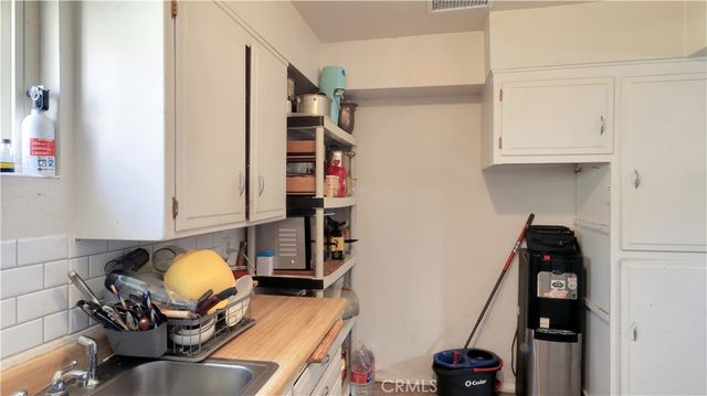 29751 Cromwell, Val Verde, CA 91384