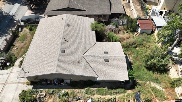 29751 Cromwell, Val Verde, CA 91384