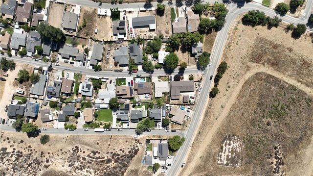 29751 Cromwell, Val Verde, CA 91384