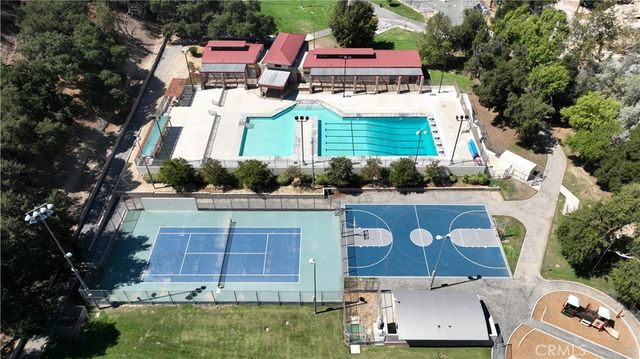 29751 Cromwell, Val Verde, CA 91384