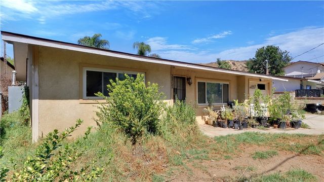 29751 Cromwell, Val Verde, CA 91384