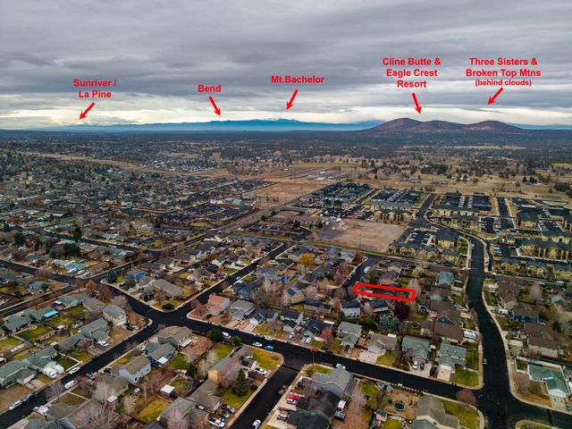 3391 SW Metolius Meadow Court, Redmond, OR 97756